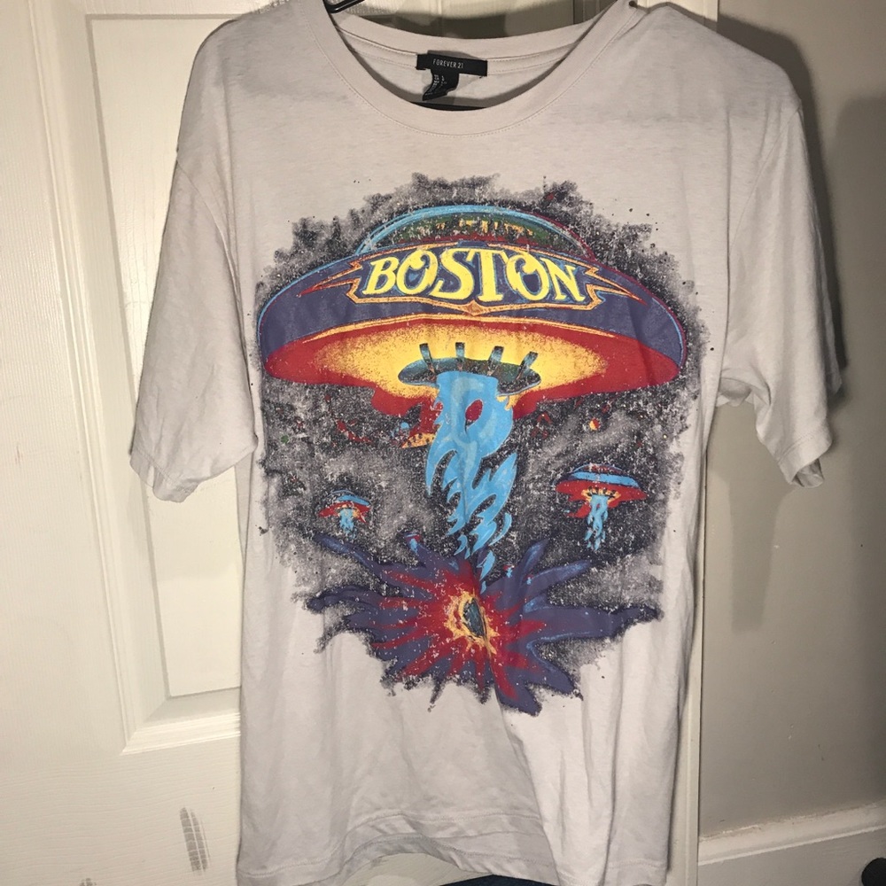 Boston Band Tee